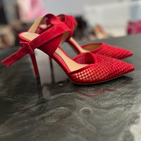 Antonio Melani Red Mesh Sparkle size 8 - Picture 2 of 4